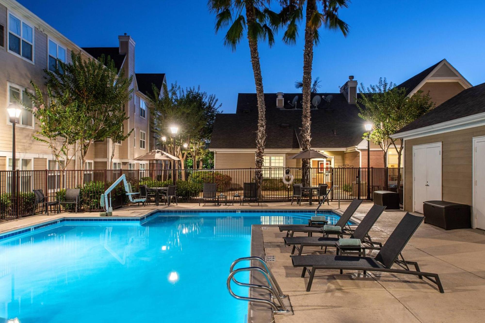 Residence Inn San Diego Sorrento Mesa/Sorrento Valley Exterior photo